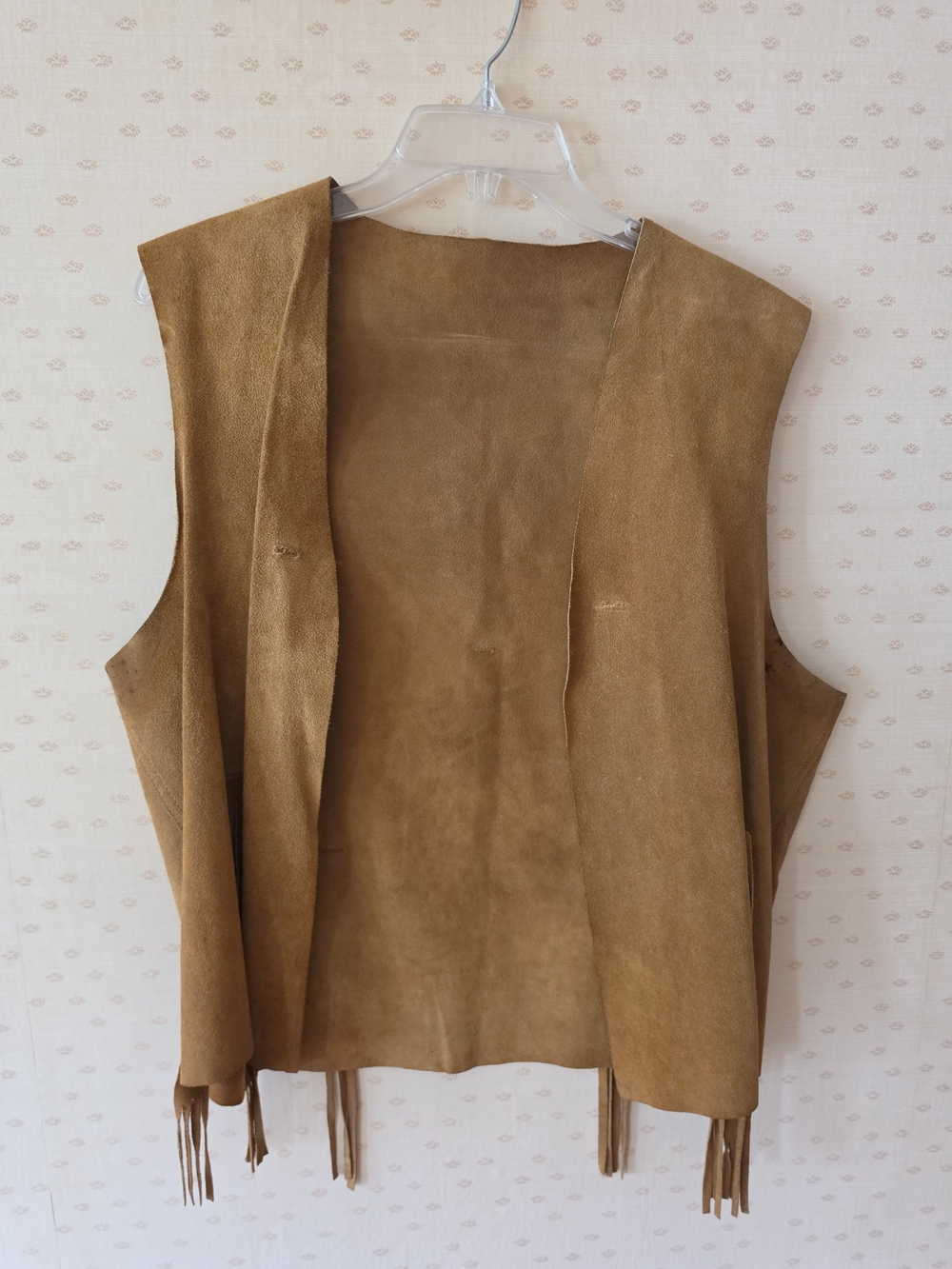 Vintage Classic Suede Fringe Vest in Tan